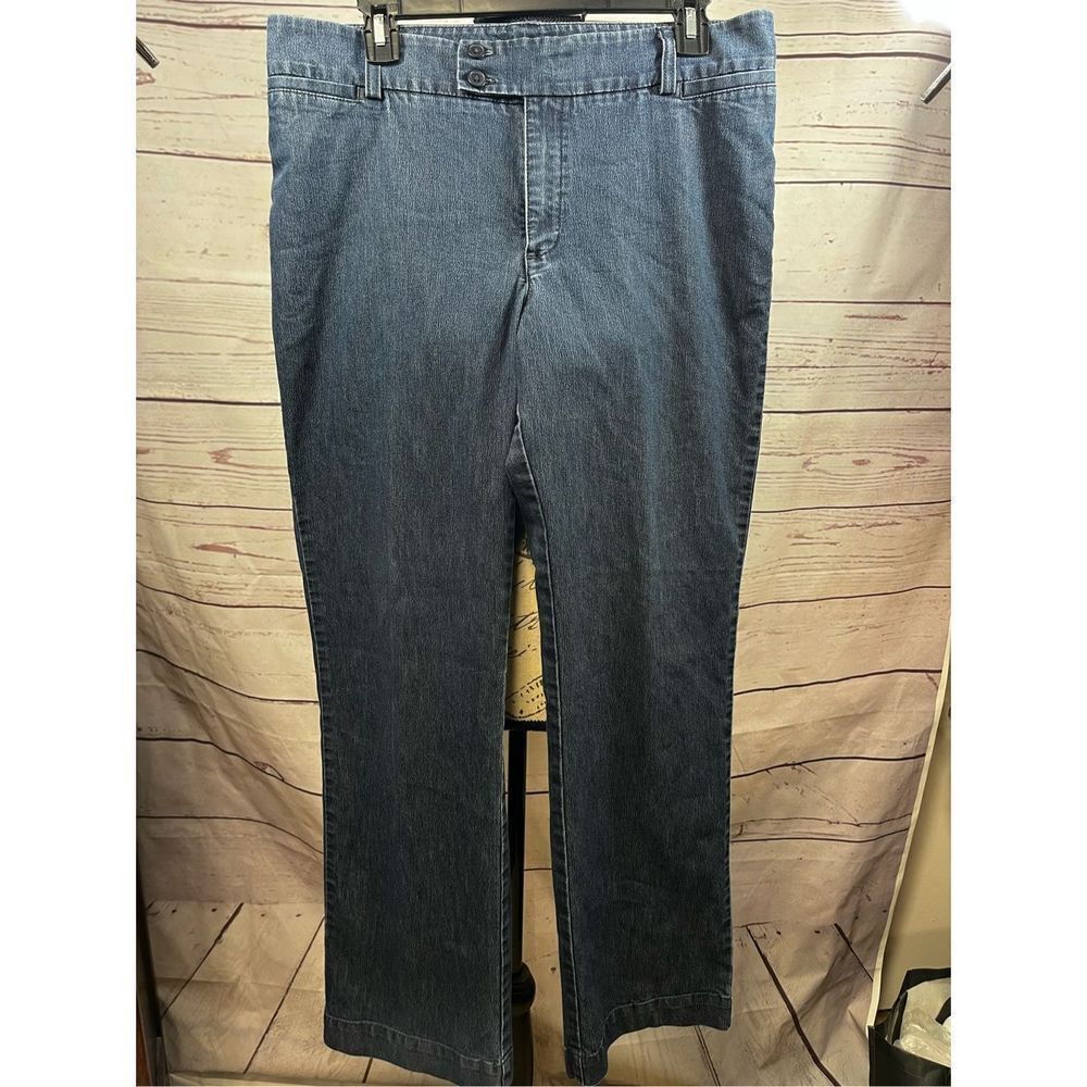 Lee Natural Straight Leg Jeans Womens 12 Medium Blue Denim Just Below Waist‎